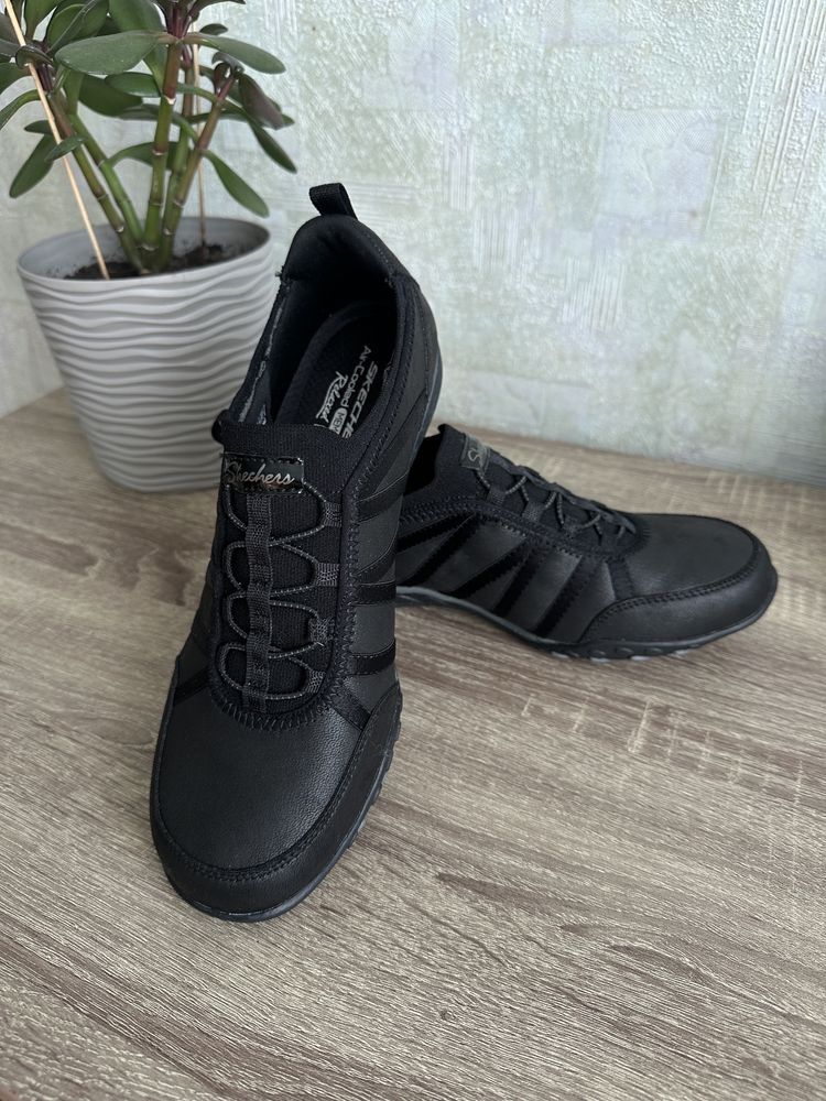 Кросівки кроссовки мокасини Skechers