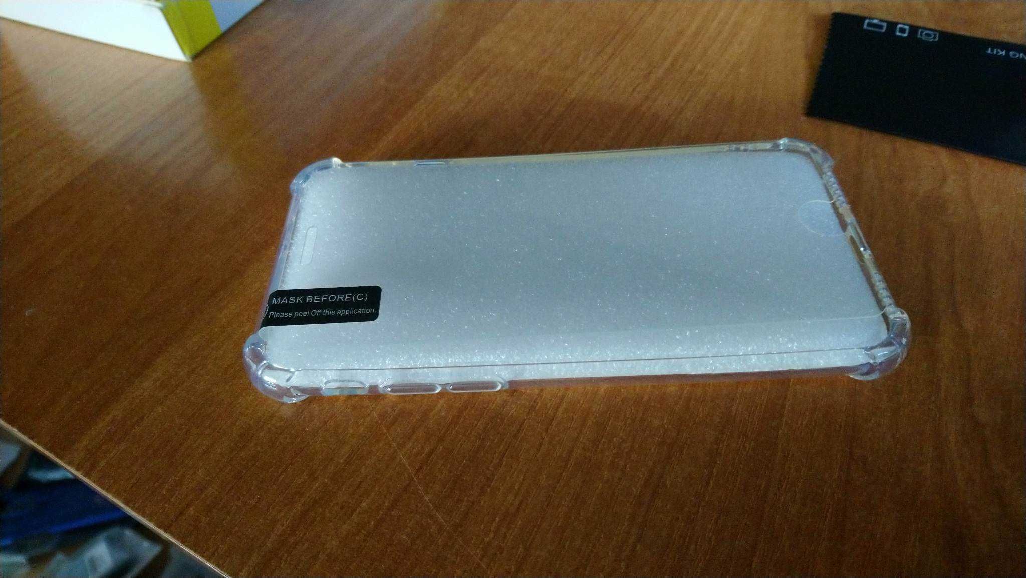 Etui Iphone 7/8/SE2 dostępne 5 sztuk