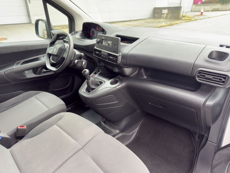 PEUGEOT PARTNER 1.6 HDI Pro Nacional IVA dedutivel