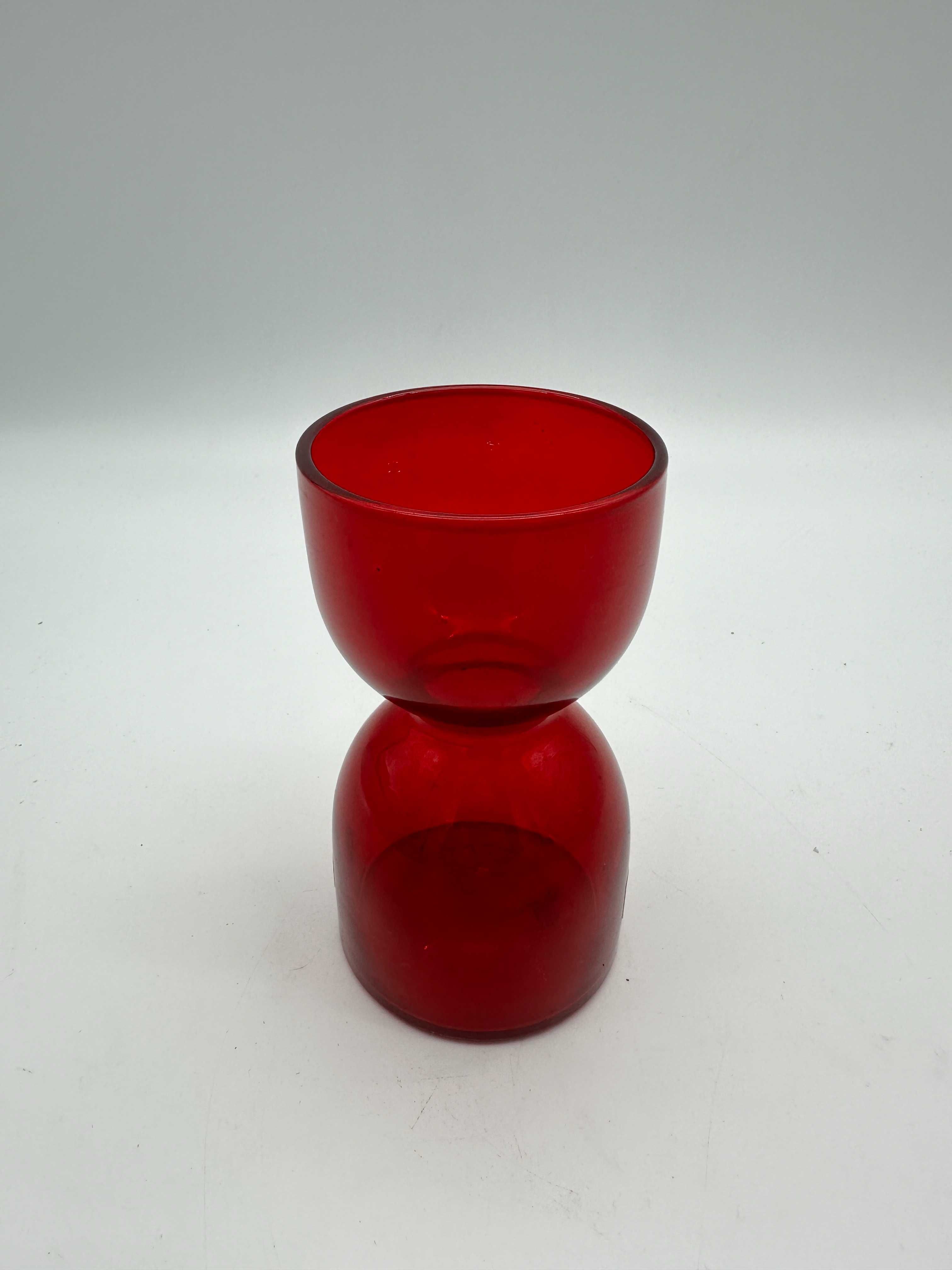 Śliczny czerwony wazon vintage ikea szkło kolorowe lykta Annę Nilsson.