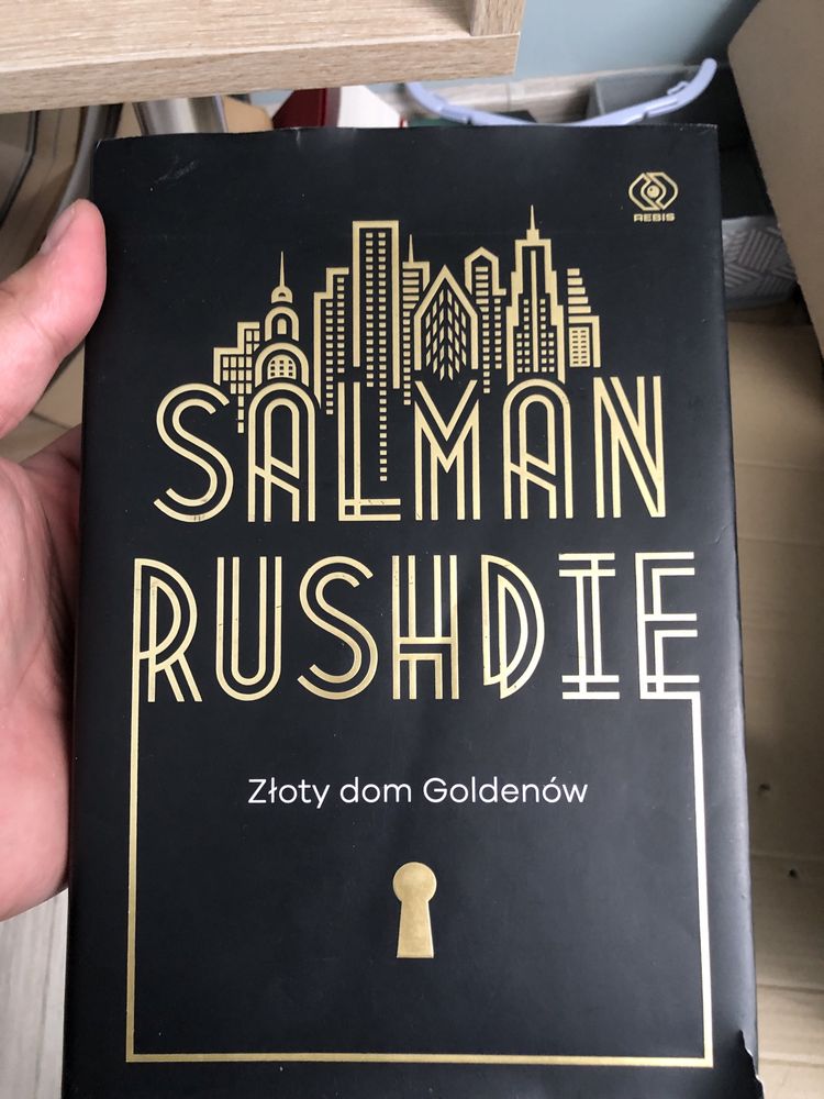 Salman Rushdie „Złoty dom Goldenów”