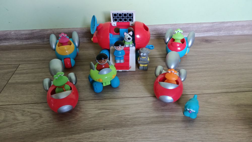 Zestaw ELC Happyland astronauci ufoludki