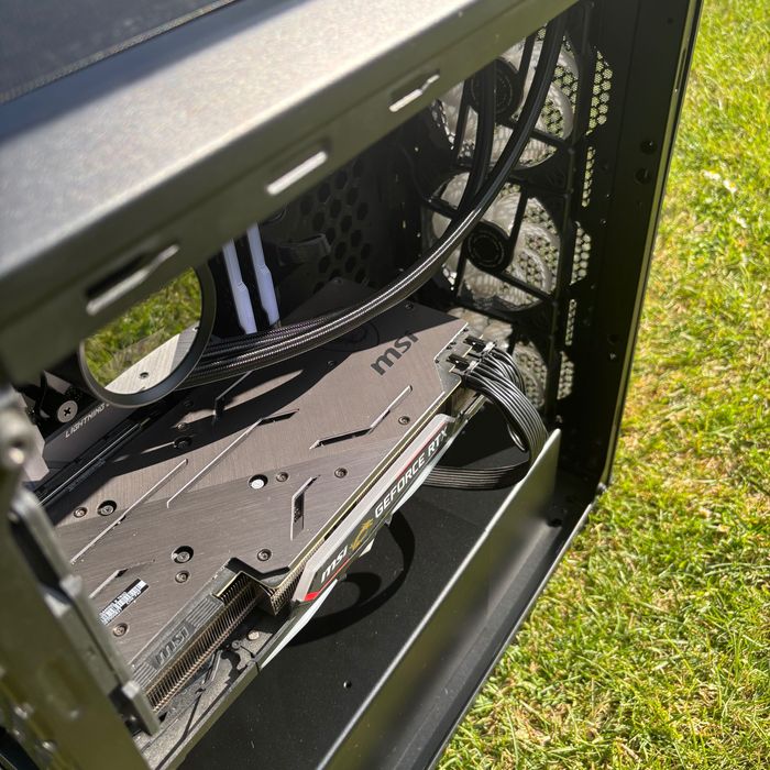 Komputer Intel i9-11900K | RTX 2070 Super | Samsung 500GB | 64GB Ram