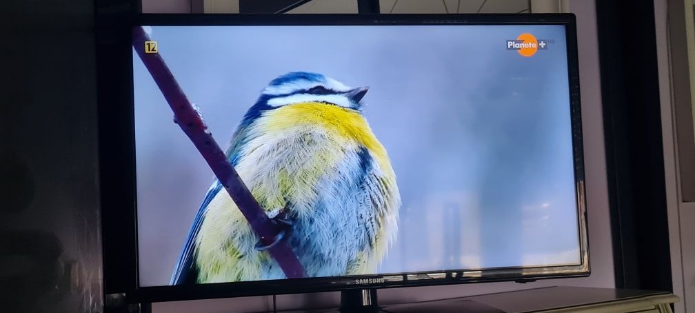 Tv samsung HD Full  UE 32 EH4000