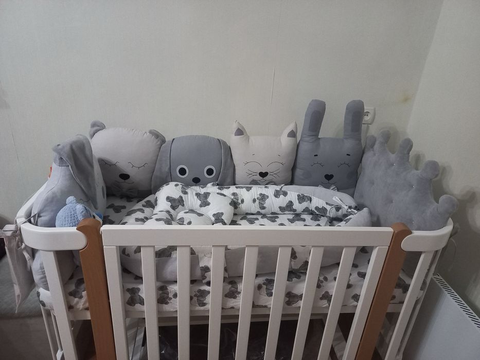 Продам кокон та бортики в ліжечко