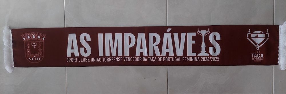 Cachecol Torreense campeso da taça de Portugal