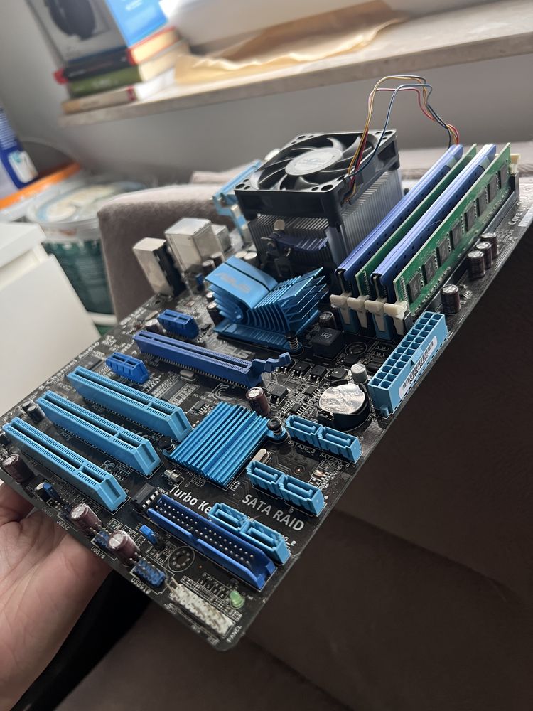 Plyta glowna + pamiec ram