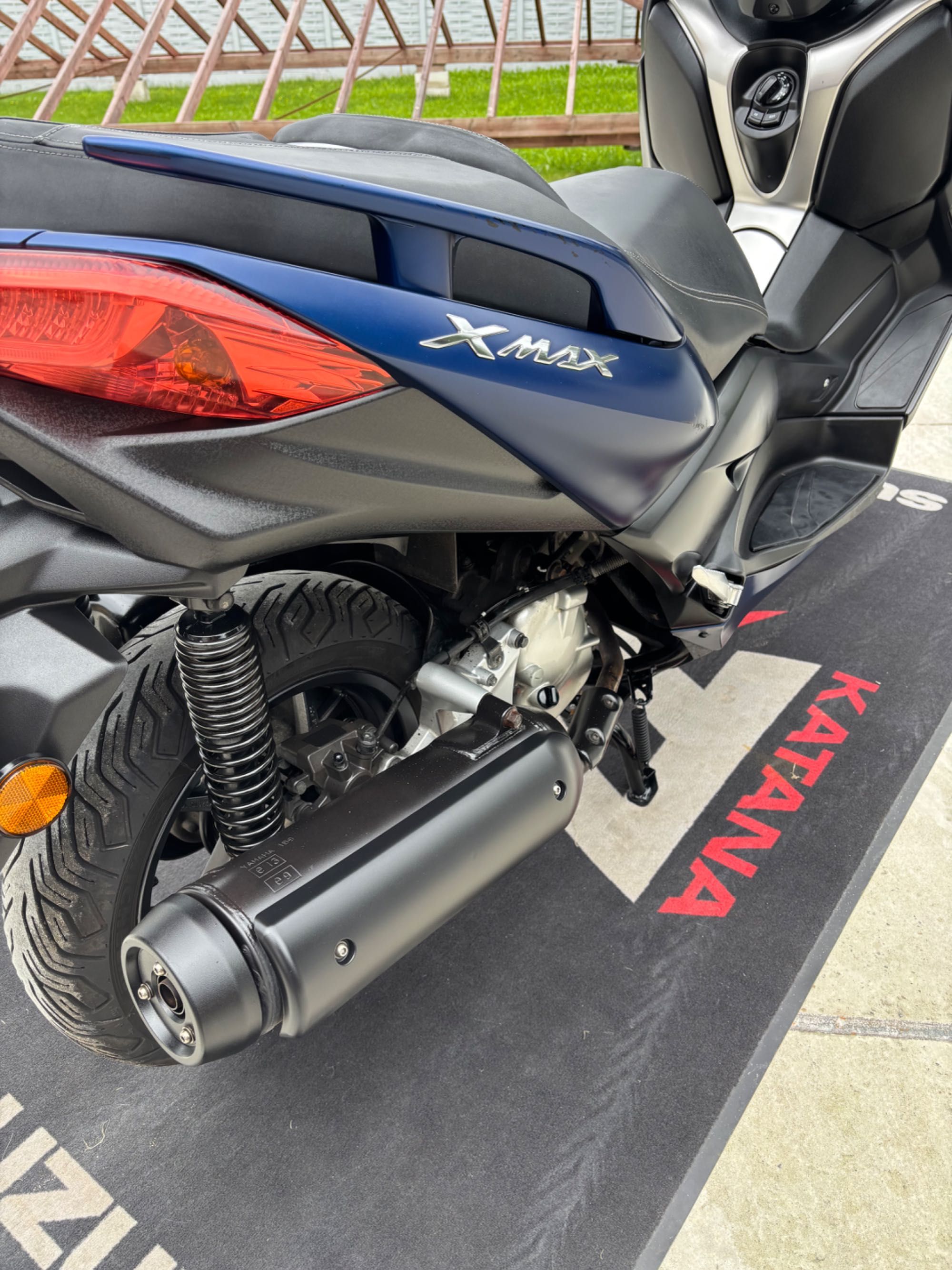 Yamaha X-MAX 125