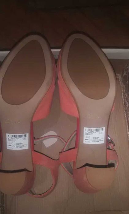 Clarks р.41 стельки-26,5см замшевые босоножки женские