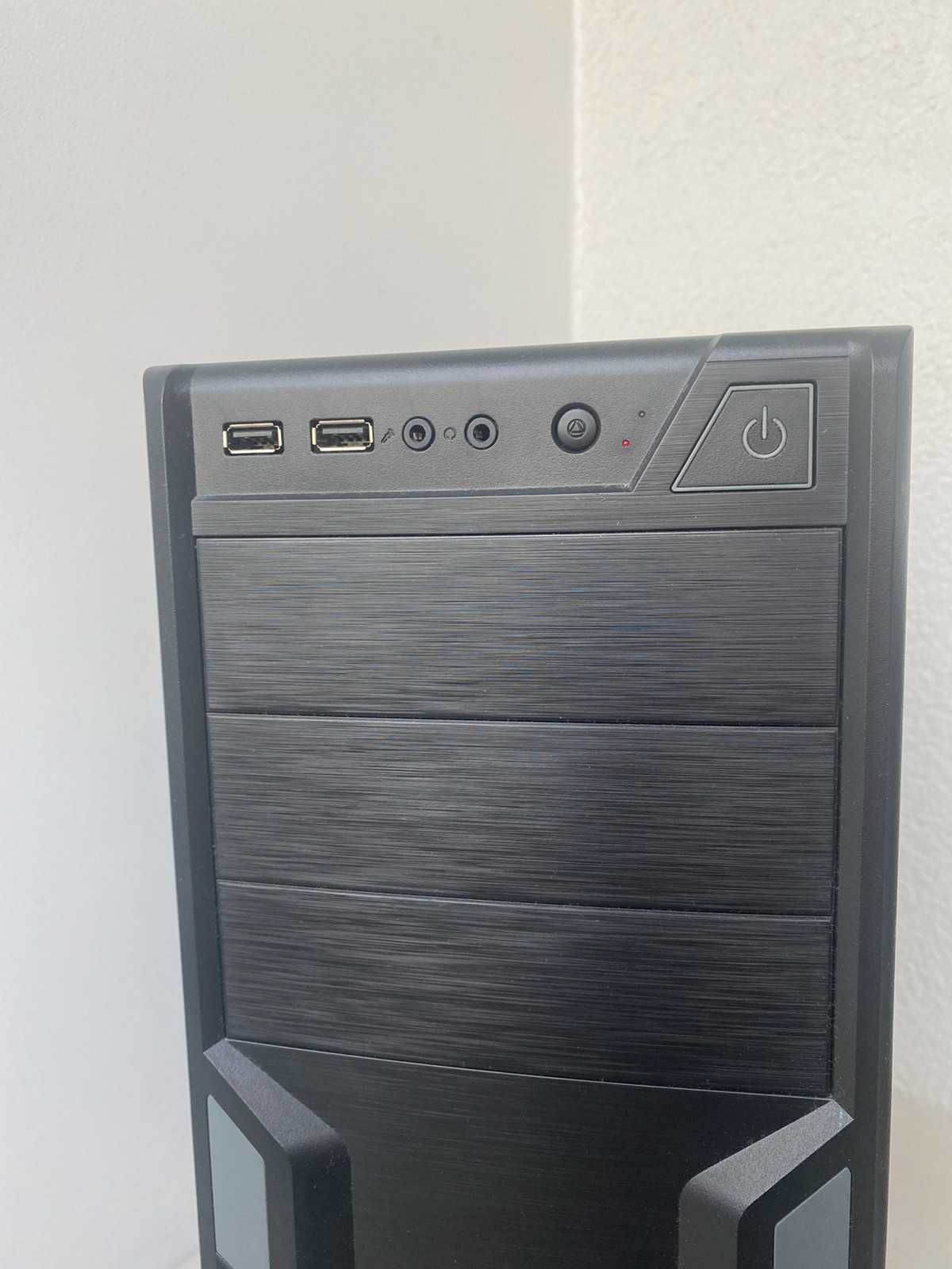 Системний блок. Корпус GAMEMAX MT515. З блоком живлення.