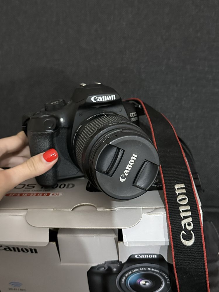 Canon EOS 1300D nova