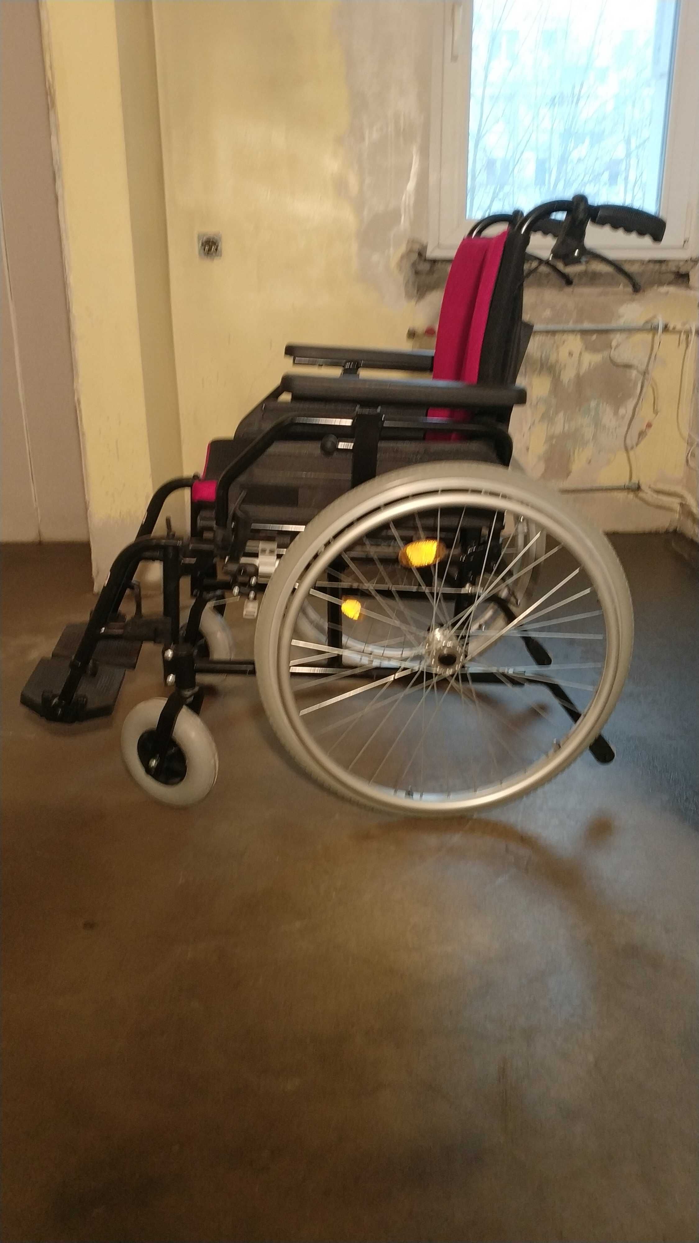 Wózek inwalidzki Vitea Care