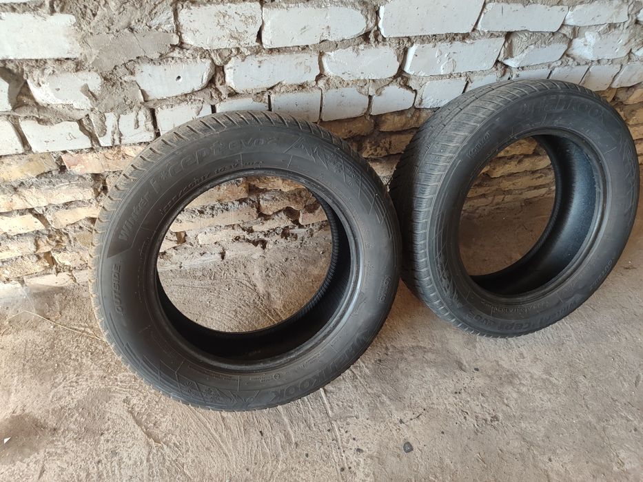 Пара зимових шин 225/60/17