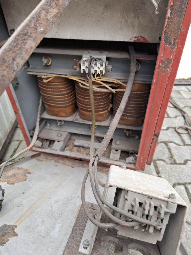 Prostownik do odpalania 24V