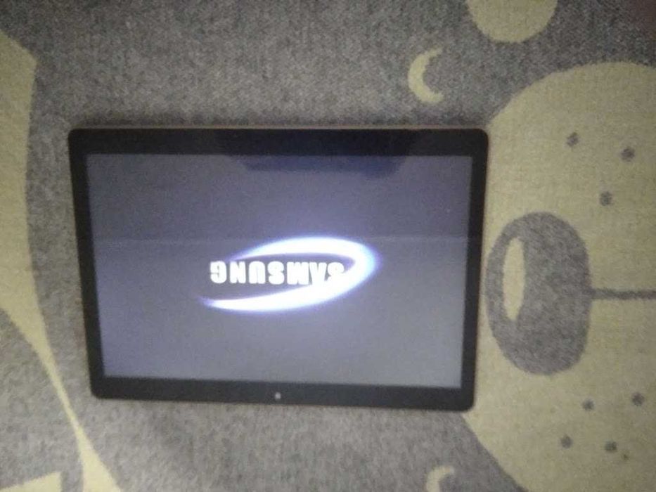 Продам планшет Samsung