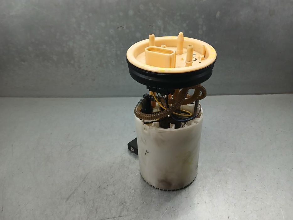 Bomba de combustível VOLKSWAGEN Polo (6R, 6C)