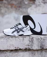 Asics Gel-Kahana 8 White Black