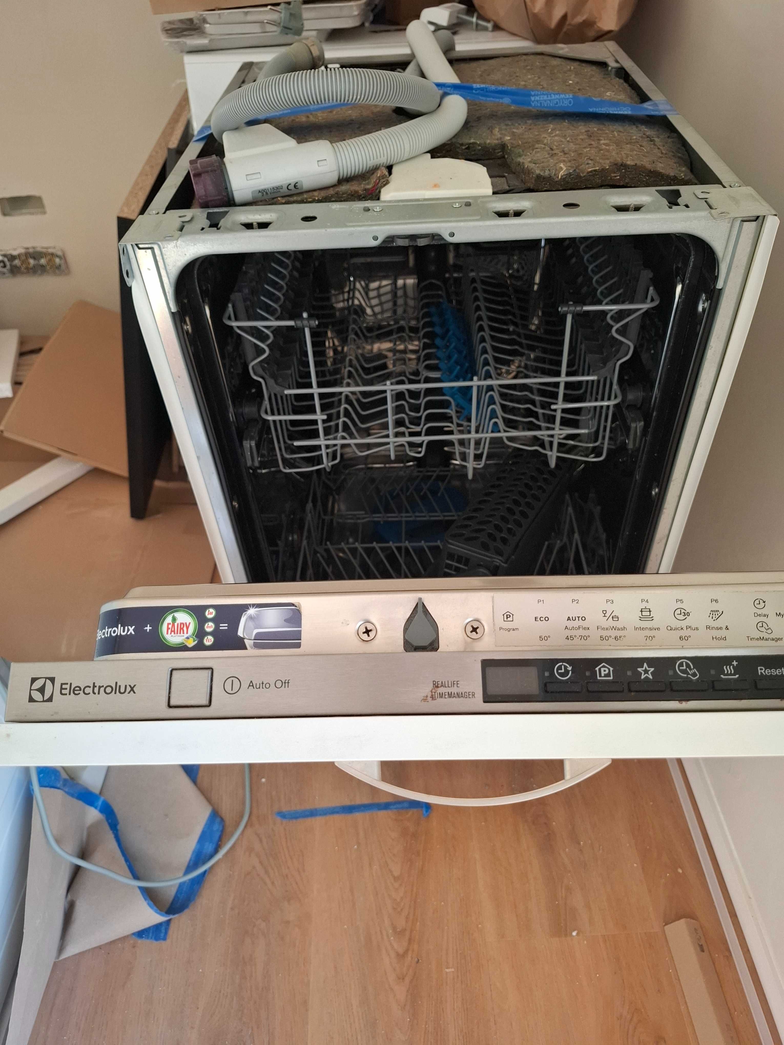 Zmywarka do zabudowy Electrolux Esl4583ra 45