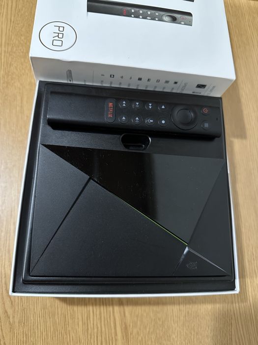 NVIDIA Shield TV Pro (2020) — повна комплектація, коробка, робоча