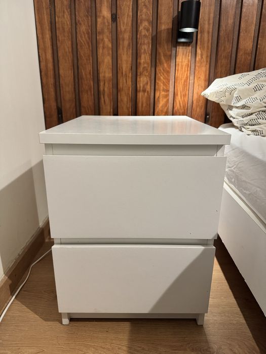 Mesa de cabeceria Malm Branca