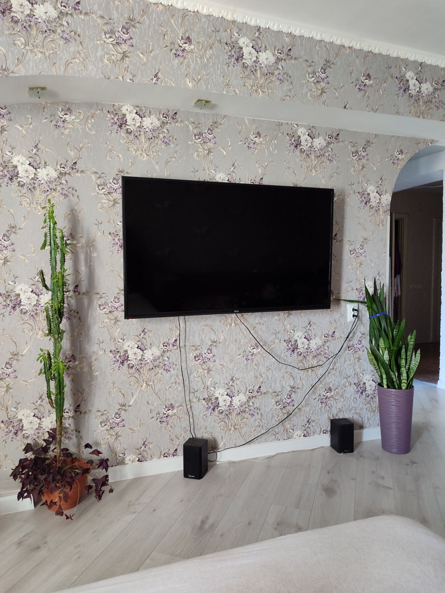 Плазма SMART TV Akai 55'