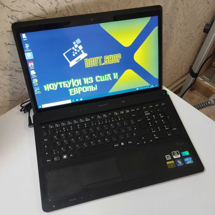 Ноутбук Sony VAIO PCG-813| 16.4 IPS FHD| 4 ядра |видео 1 гб |8/128 SSD