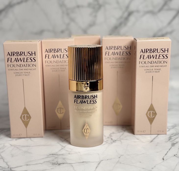 Тональний крем Charlotte Tilbury 1N 2N