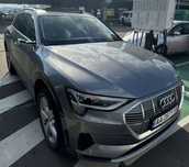 Аренда  электромобиля оренда прокат електроавто Audi E-Tron 55 95кВт