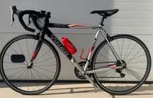 URGENTE! Bicicleta de Estrada Trek 1200 (T54) | Mega Preço p/Desocupar