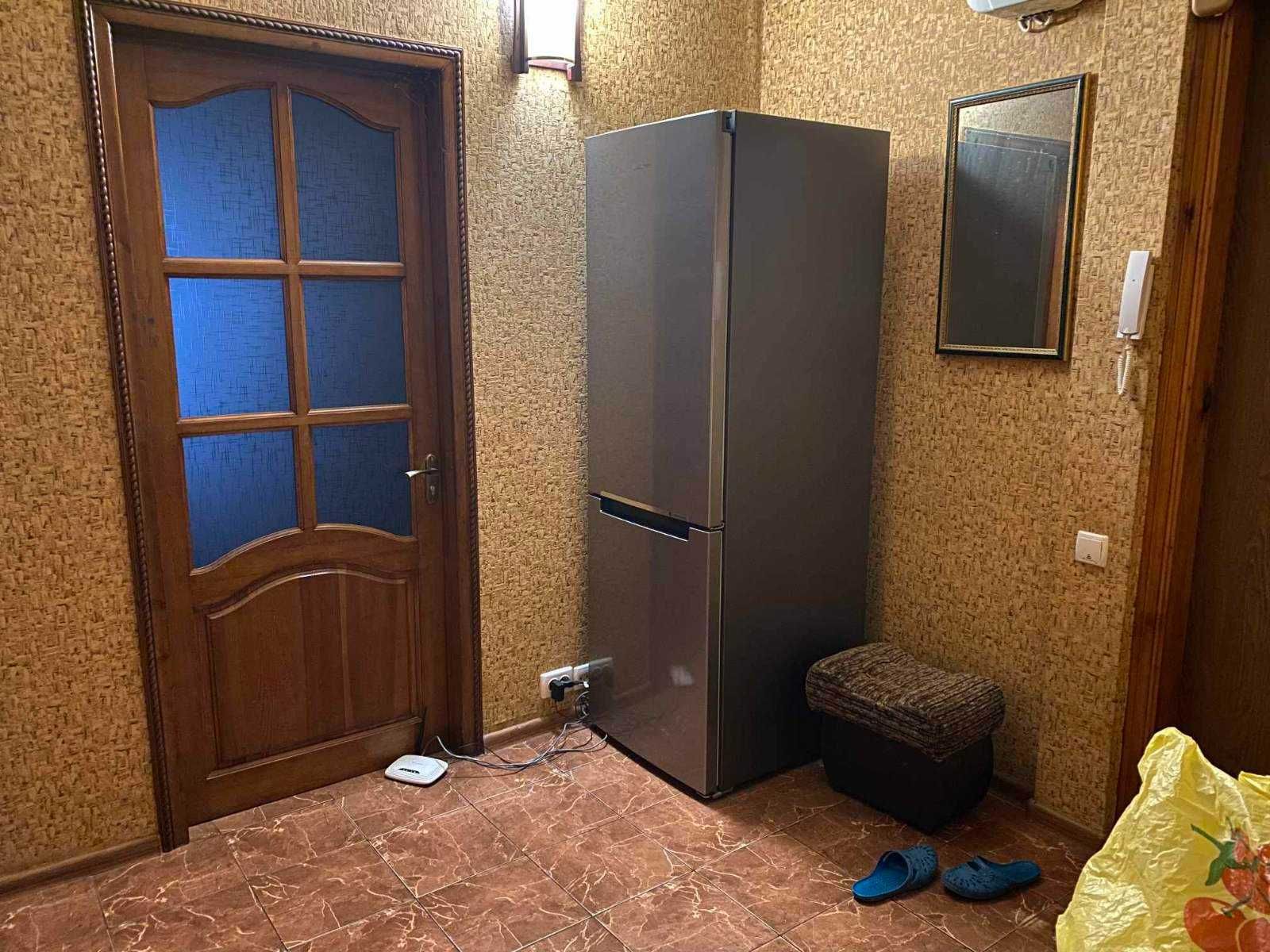 Продам 3-кiмн. квартиру по вул.Волковича 11