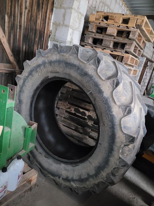 Opony rolnicze 580/70/38 R38, komplet 2 szt. Nie popękane