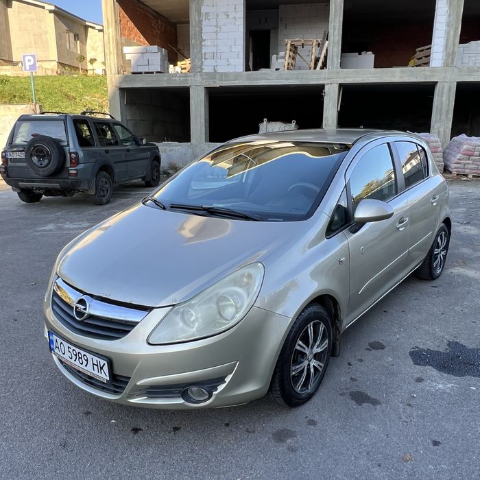 Економне авто Opel Corsa 2007