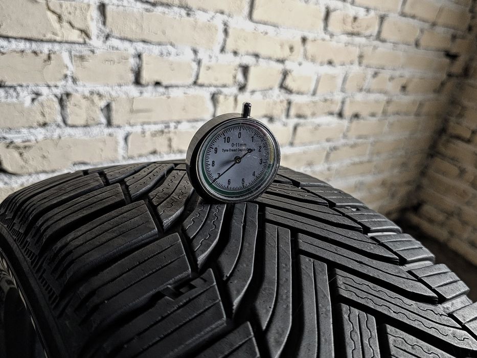 Зимова пара 215/50r17 Michelin | 7mm | 2022 | Spain | Преміум шини