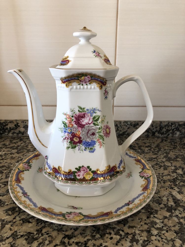 Bule de porcelana Limoges