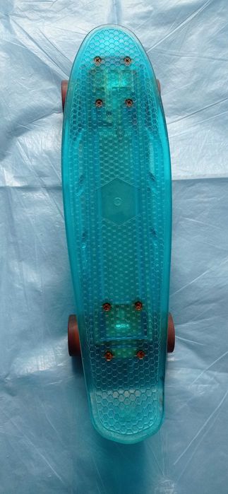 Продам пенні-борд (скейтборд) блакитний