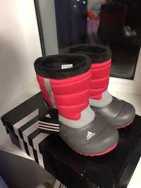Adidas сапожки зимние