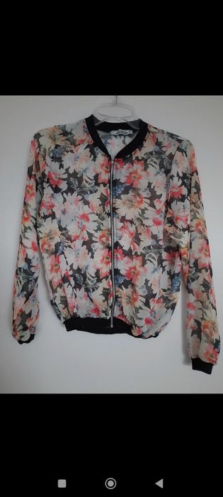 Pull&bear bluzka damska 36 S na zamek w kwiaty mgiełka koszula damska