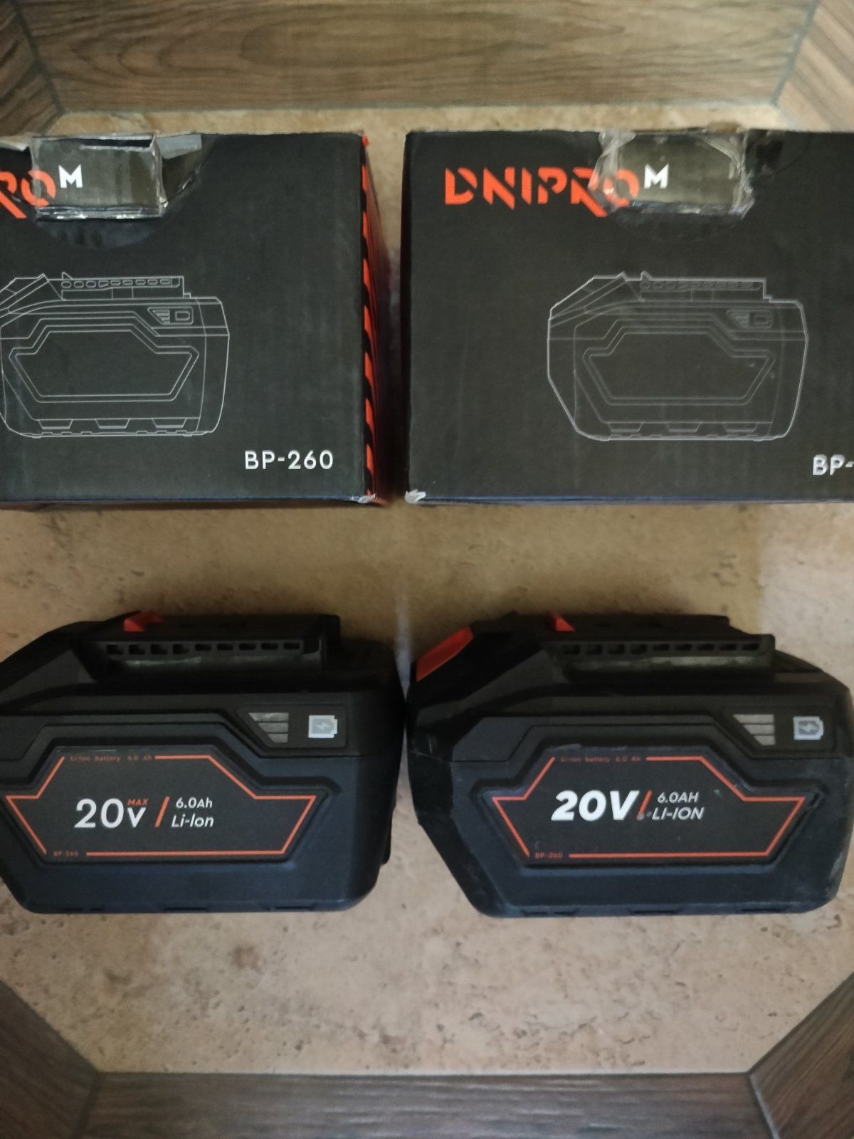 Акумулятори 6 ah і Dmipro-M.