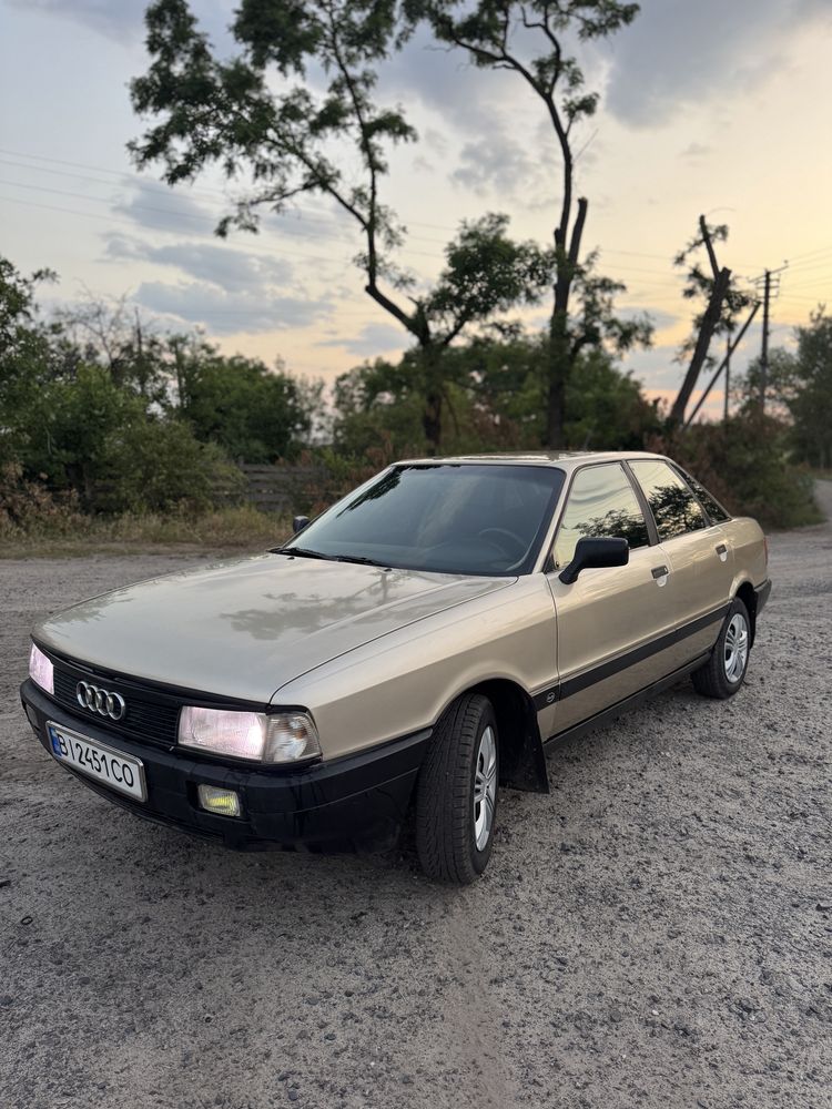 Продам Audi 80 b3 ( бочка ) газ / бензин