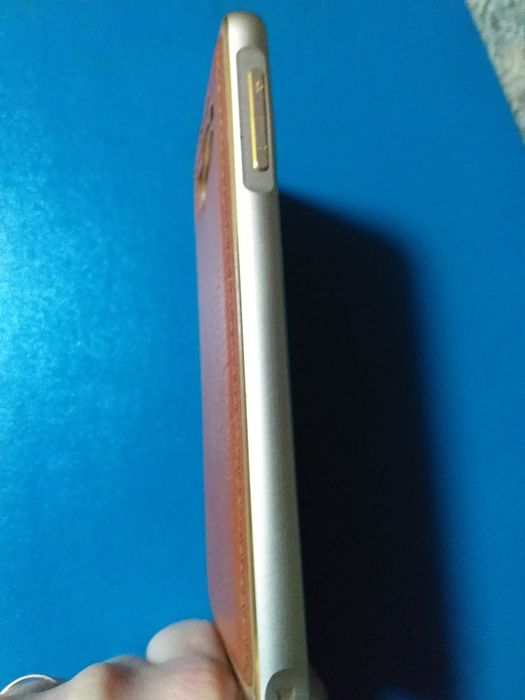 Мобільний телефон Samsung Galaxy E5 E500H