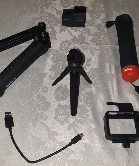 Gopro Hero 5 Black com Acessórios