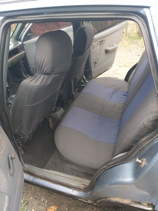 Продам автомобиль Опель Кадет в хорошем состоянии вложений не требует.