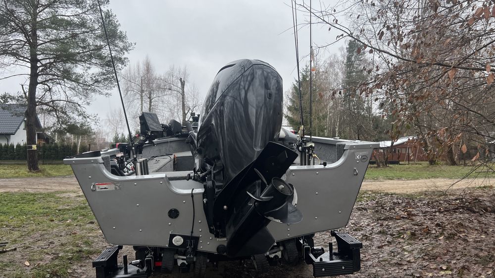 Alumacraft Classic 80 km + przyczepka KALF + elektronika