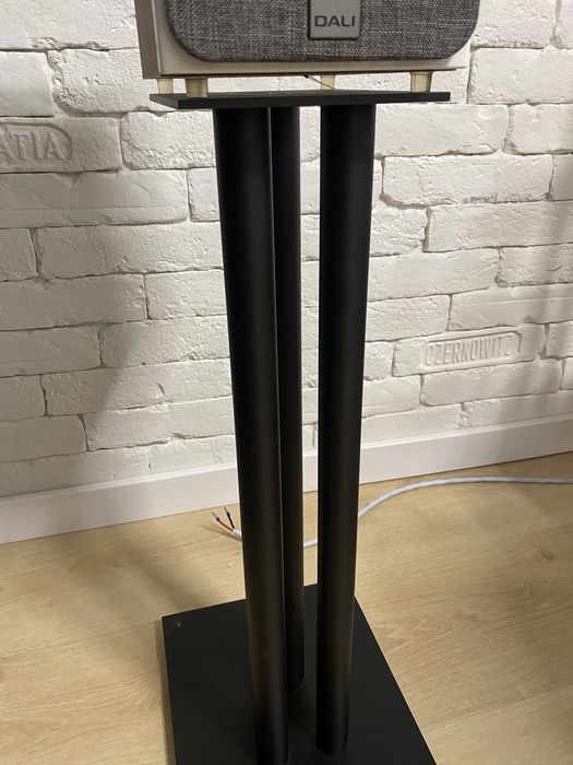 Dali oberon 5 light oak
