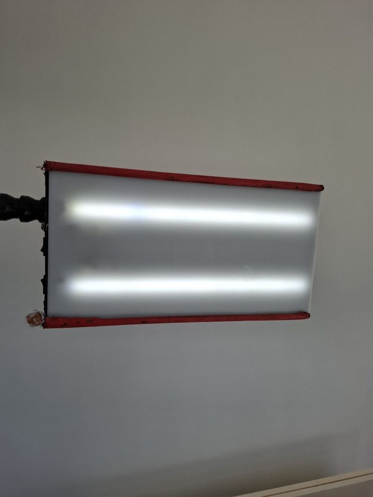 Lampa do PDLampa PDR NTools do usuwania wgnieceń po gradzie