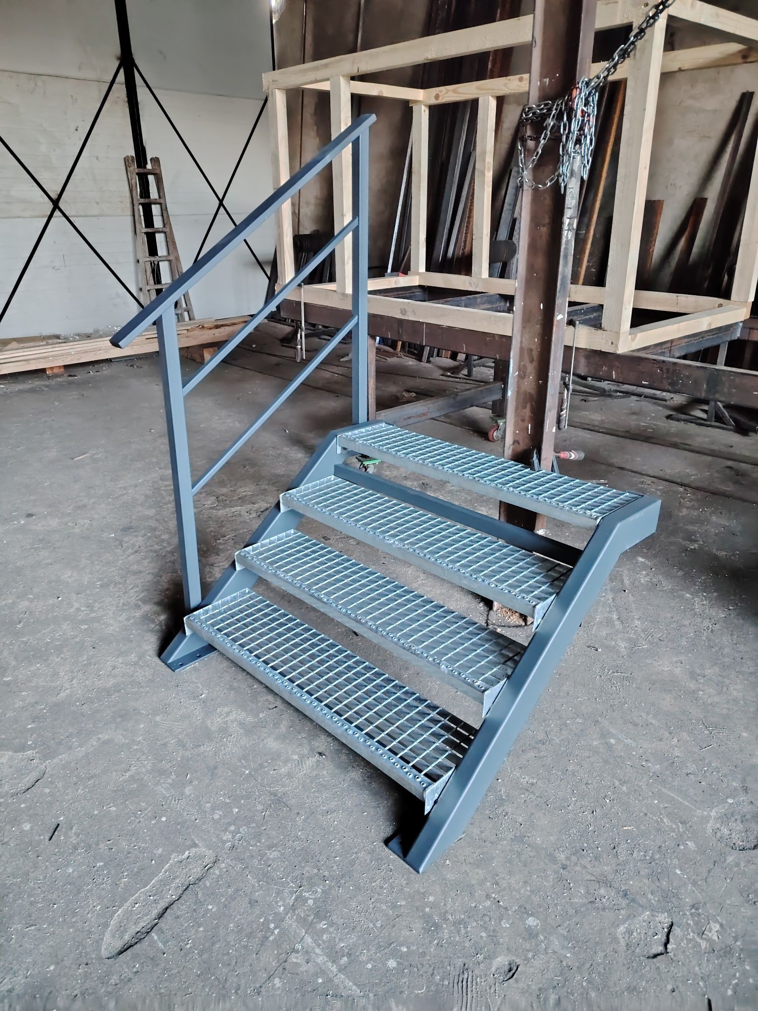 Schody metalowe stalowe schody