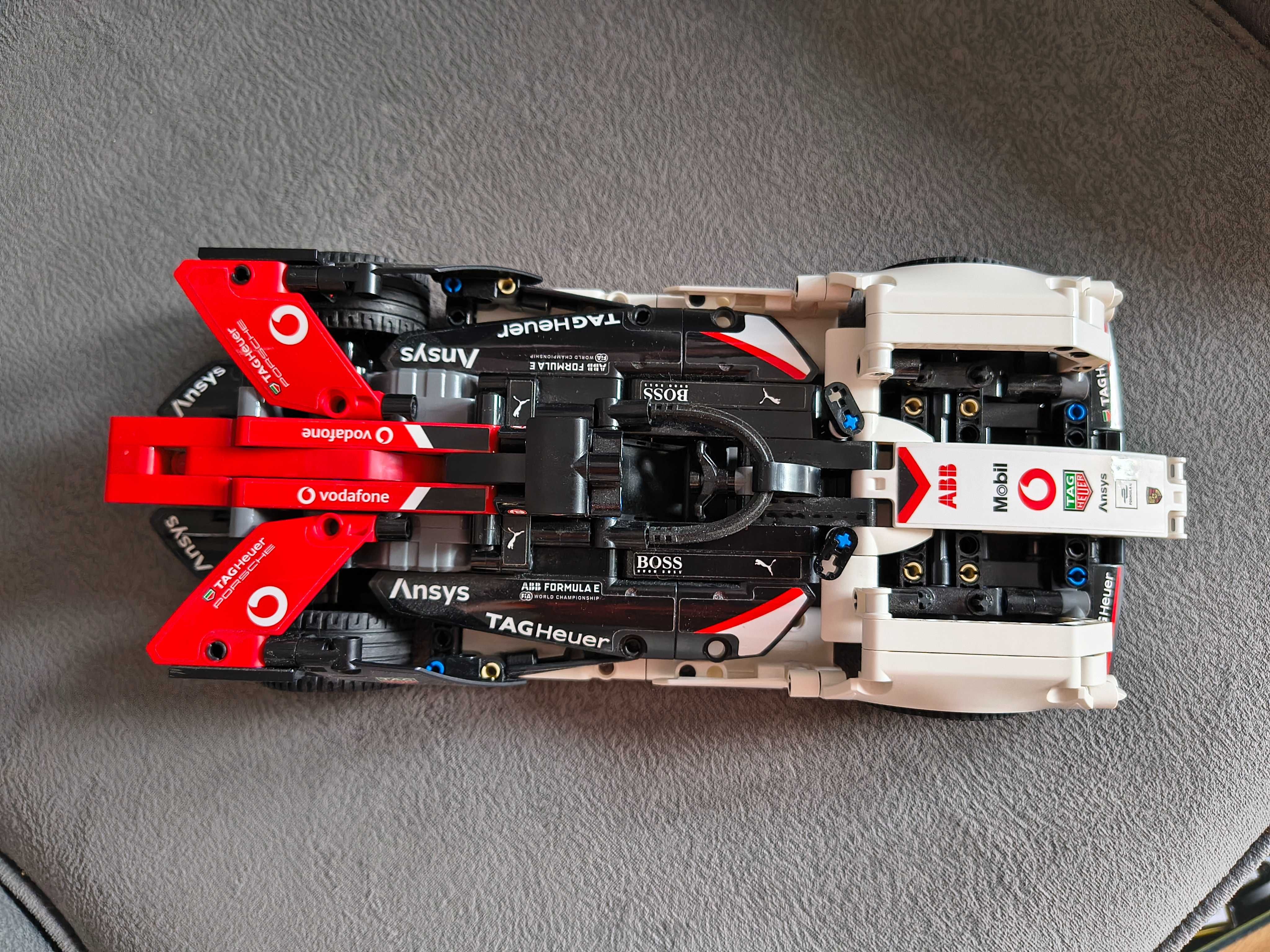 LEGO 42137 Formula E® Porsche 99X Electric