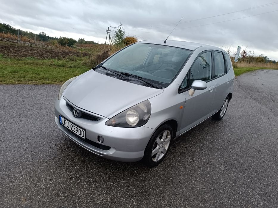Honda Jazz automat klima niski potwierdzony przebieg prywatnie 2* koła