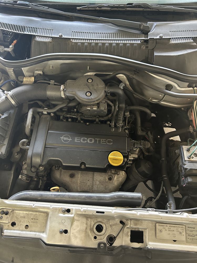 Opel Corsa 1.2 2002 - Ler Anuncio