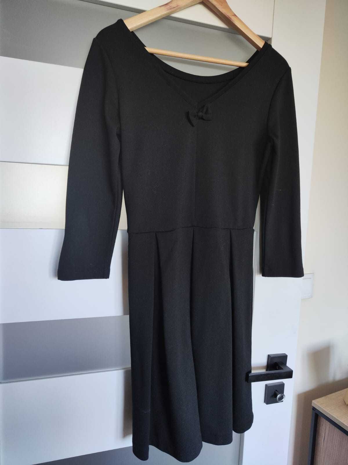Sukienka czarna Reserved M